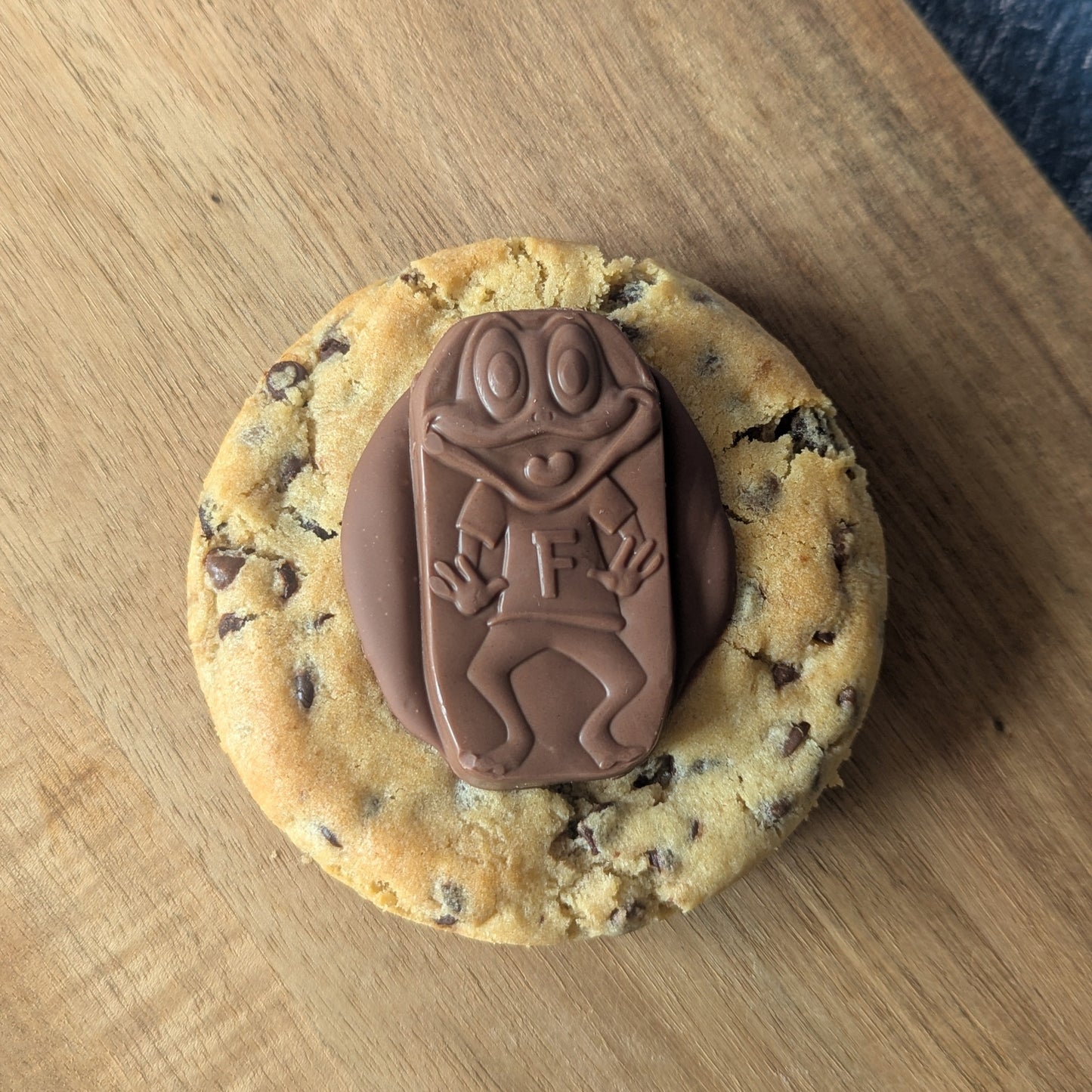 Freddo Chocolate Stuffed Cookie Top
