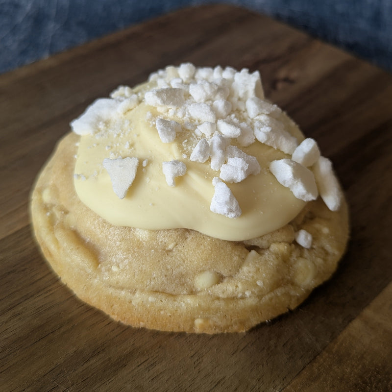 Lemon Meringue Stuffed Cookie