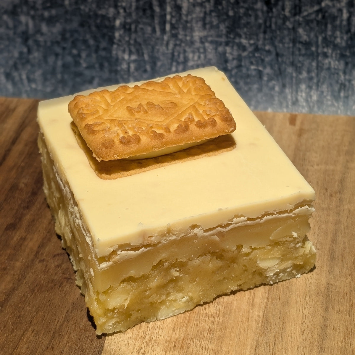 Millionaires Custard Cream Blondie