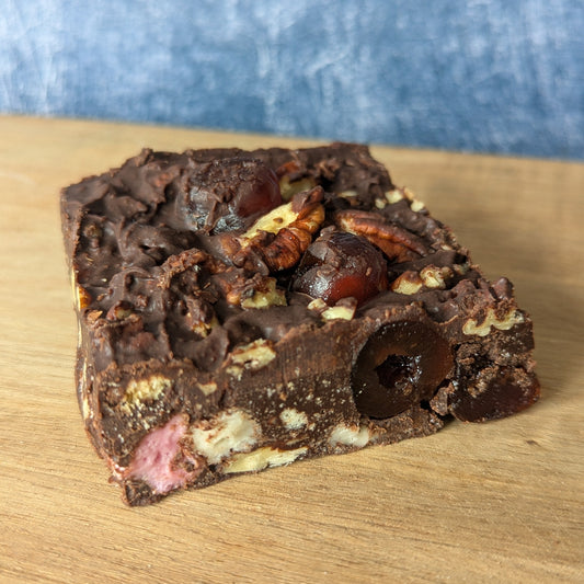 Digestive and Marshmallow Mix with Pecan and Glace Cherry Pieces