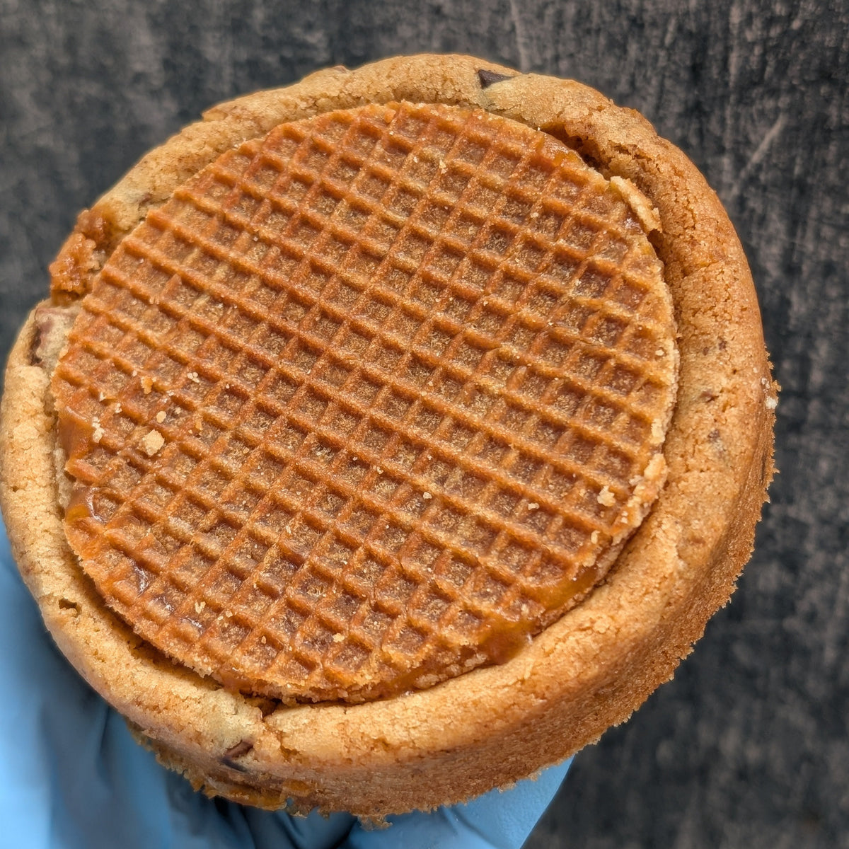 Cinammon Stroopwaffle Deep Pan Cookie
