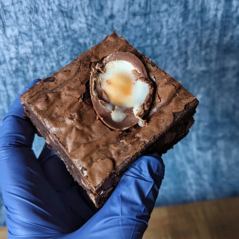 Creme Egg Slutty Brownie Piece